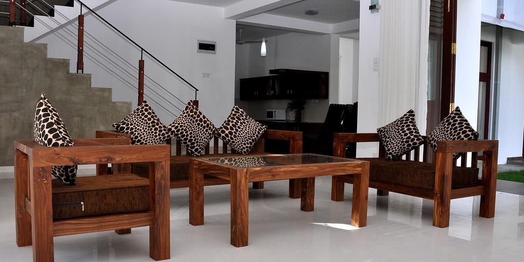 Harris Villa Hikkaduwa Habitación foto